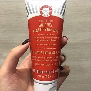 First Aid Beauty Skin Rescue Oil-Free Mattifying Gel