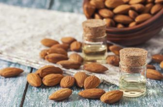 تجربتي مع زيت اللوز الحلو للمنطقة الحساسة والسوداء :