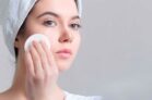 أفضل مرطب للبشرة الدهنية وحب الشباب